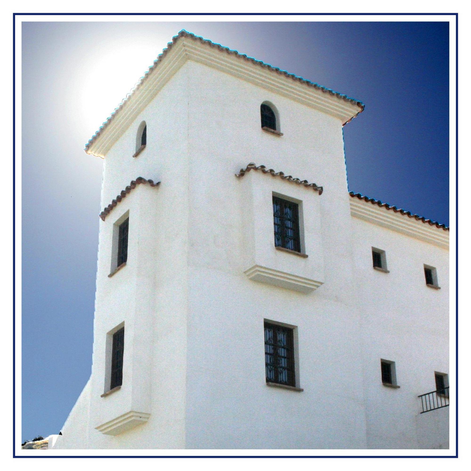 Castle Tower Ground Floor Apartment In Rural Holiday Park 'Cezanne' 톨록스 외부 사진