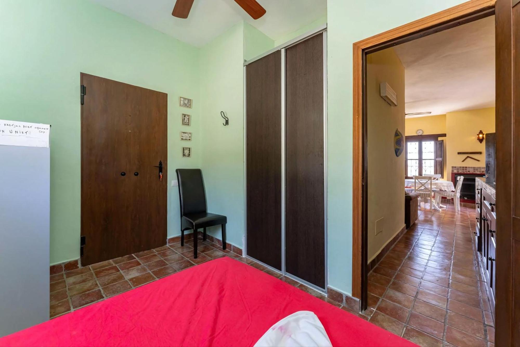 Castle Tower Ground Floor Apartment In Rural Holiday Park 'Cezanne' 톨록스 외부 사진
